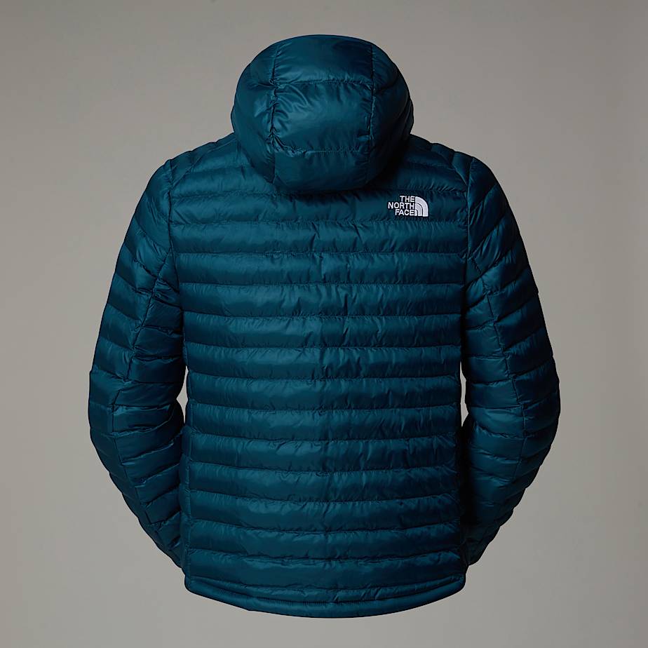 Veste à capuche et isolation synthétique